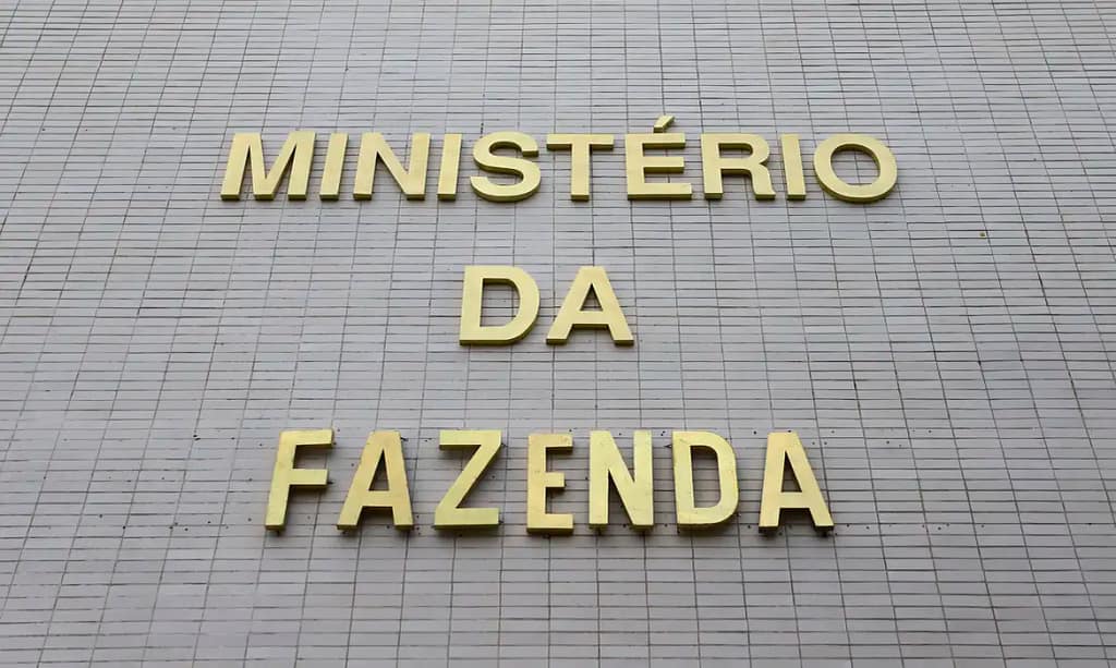 CMN adia bloqueio ambiental no crédito rural para 2027