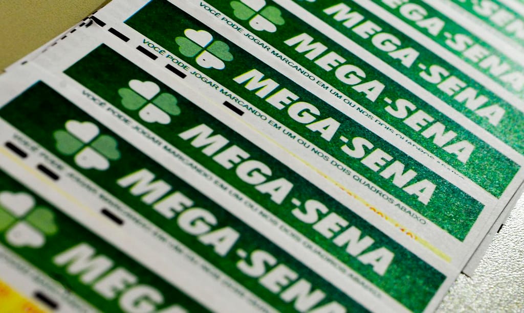 Mega-Sena acumula novamente e prêmio principal vai para R$ 60 milhões