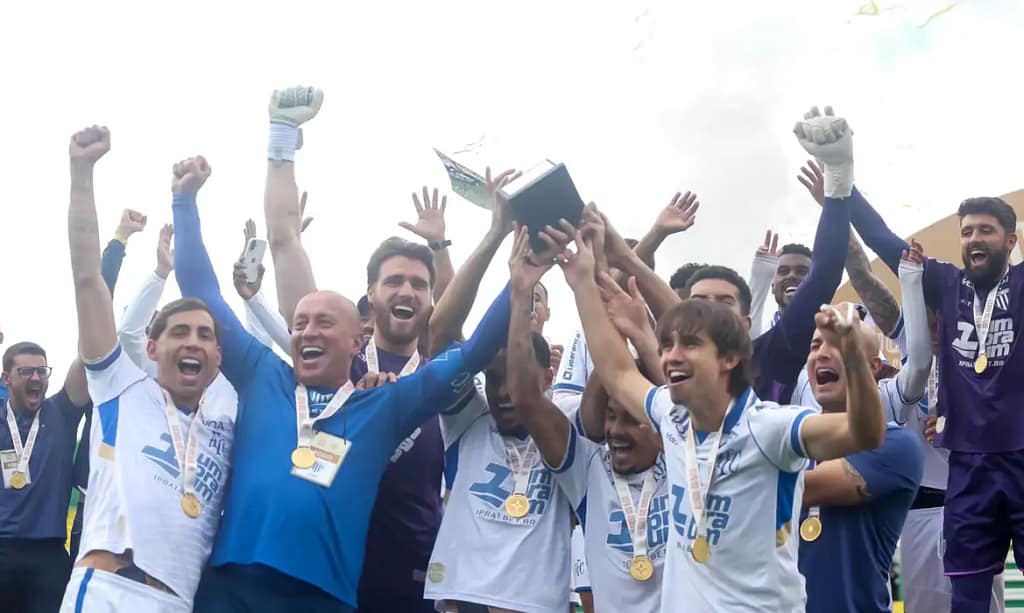 Avaí é campeão da Copa Sul-Sudeste nos pênaltis