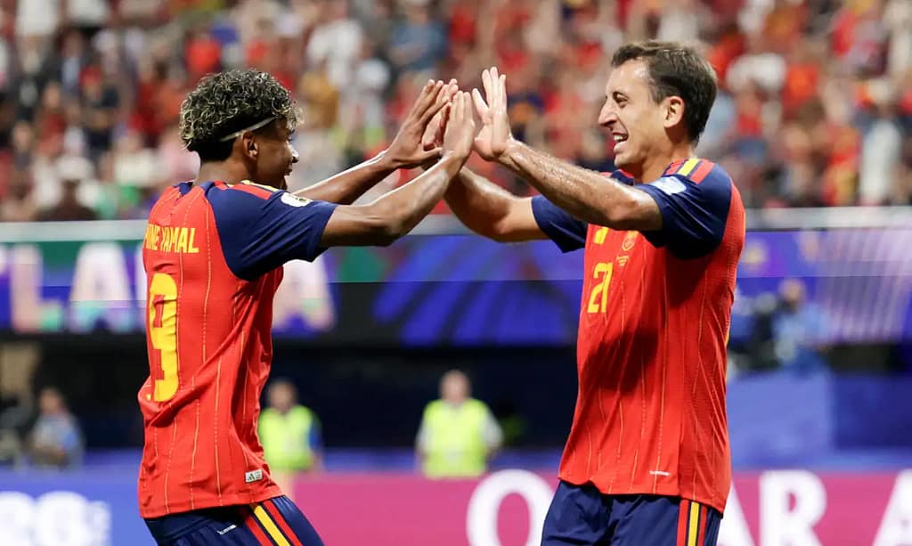 Espanha desencanta e vence a 1ª na Copa goleando a Arábia Saudita
